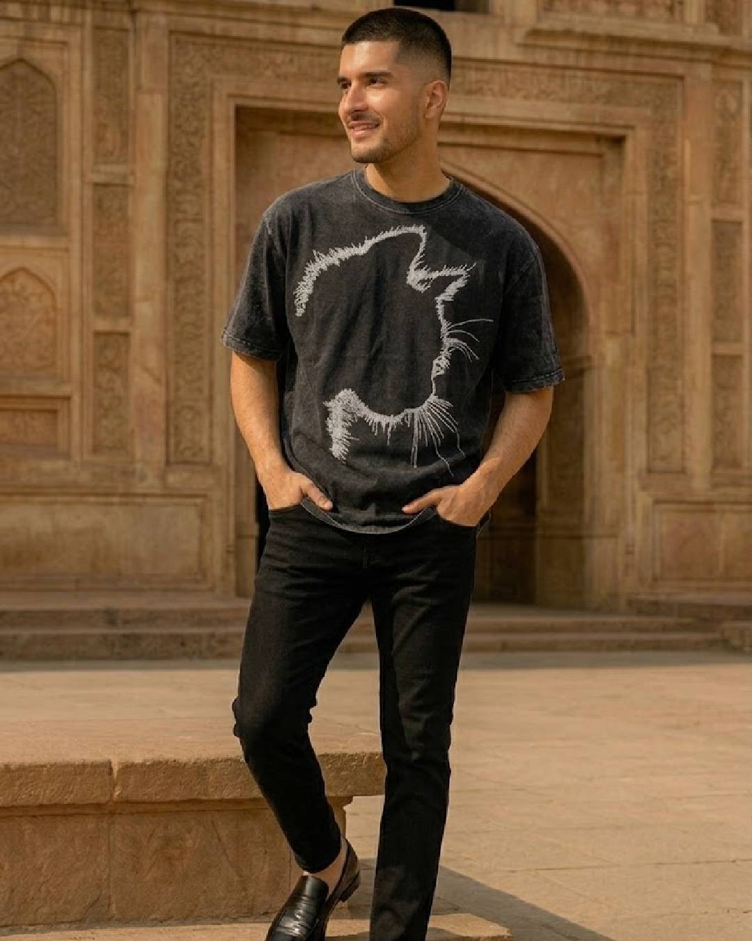 Shadow Cat - Relax Fit T-Shirt