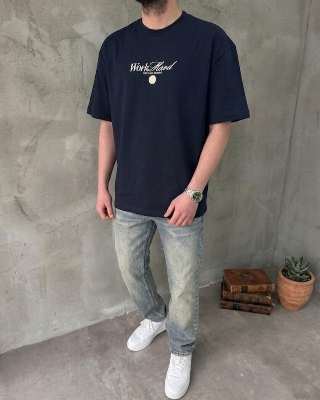 Classic Hustle Quote Relax Fit Tee